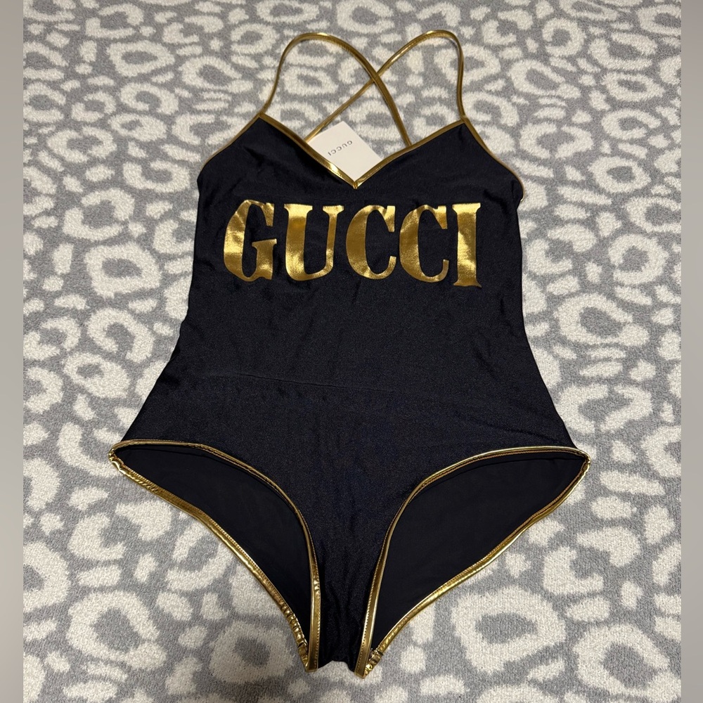 Gucci Elegant Black and Gold Swimwear